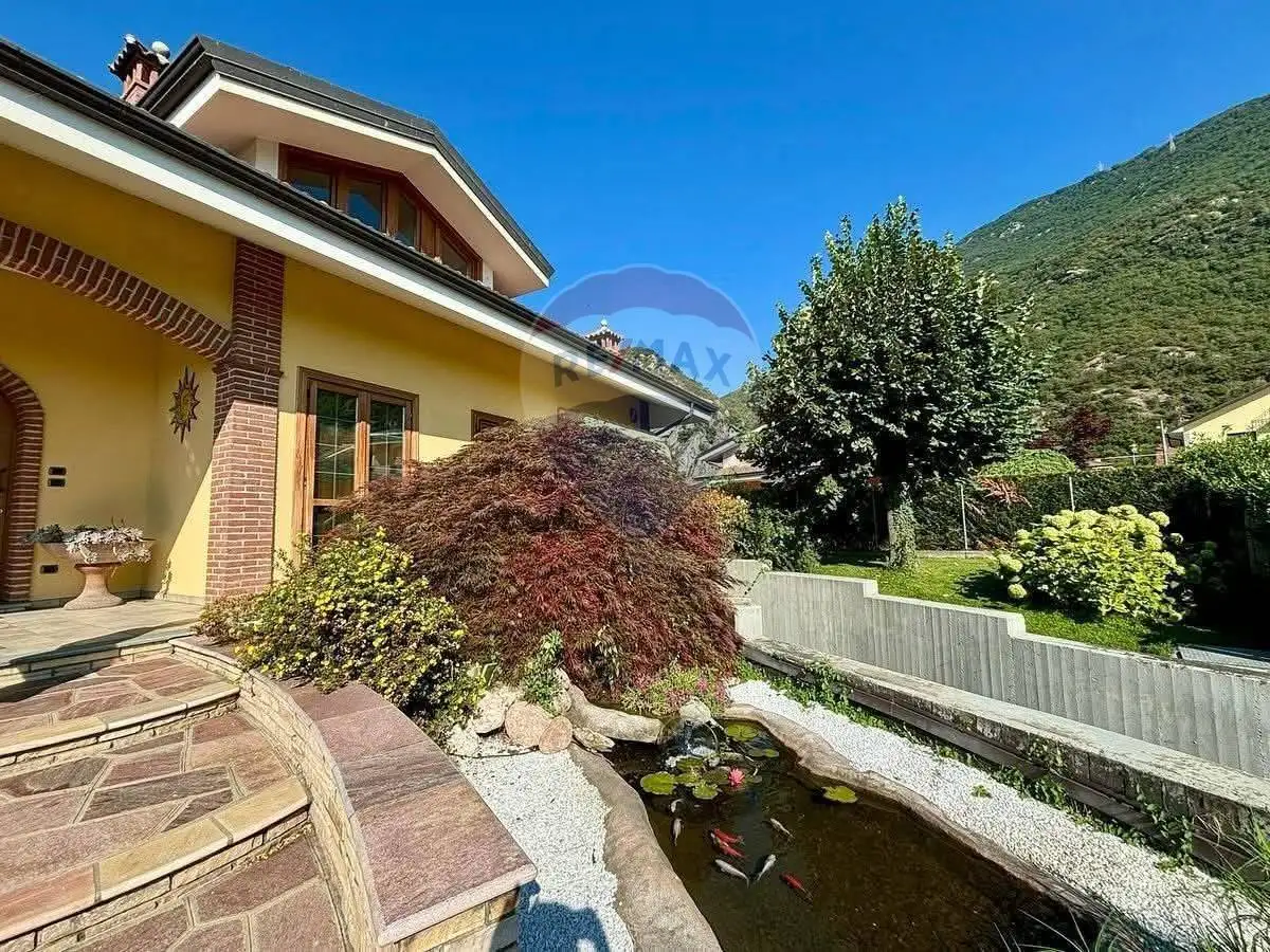Villa in vendita a Borgone Susa