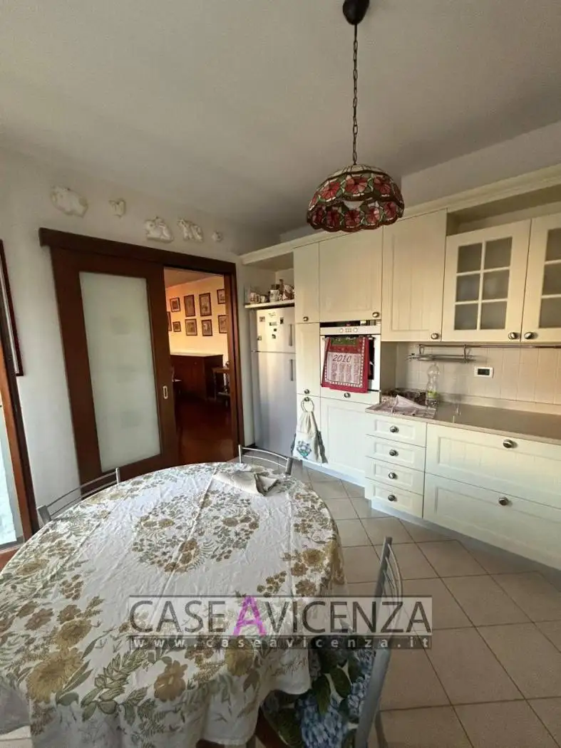 Appartamento via 20 Settembre, Centro, Camisano Vicentino - foto 4