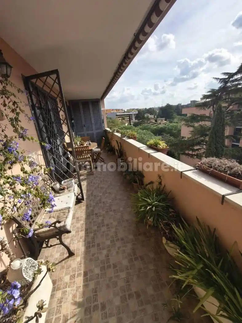 Appartamento via Tazio Nuvolari, Roma 70, Roma - foto 2