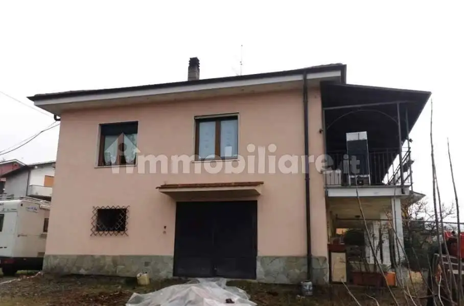 Villa in vendita a Rivalba