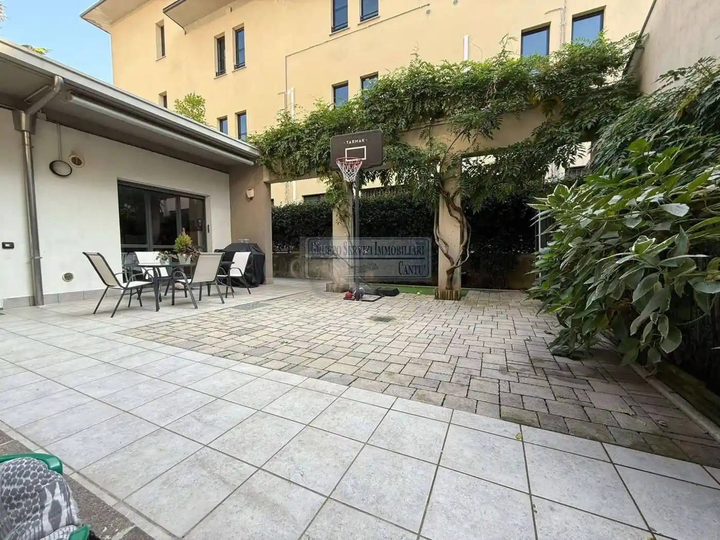 Appartamento in vendita a Cantù