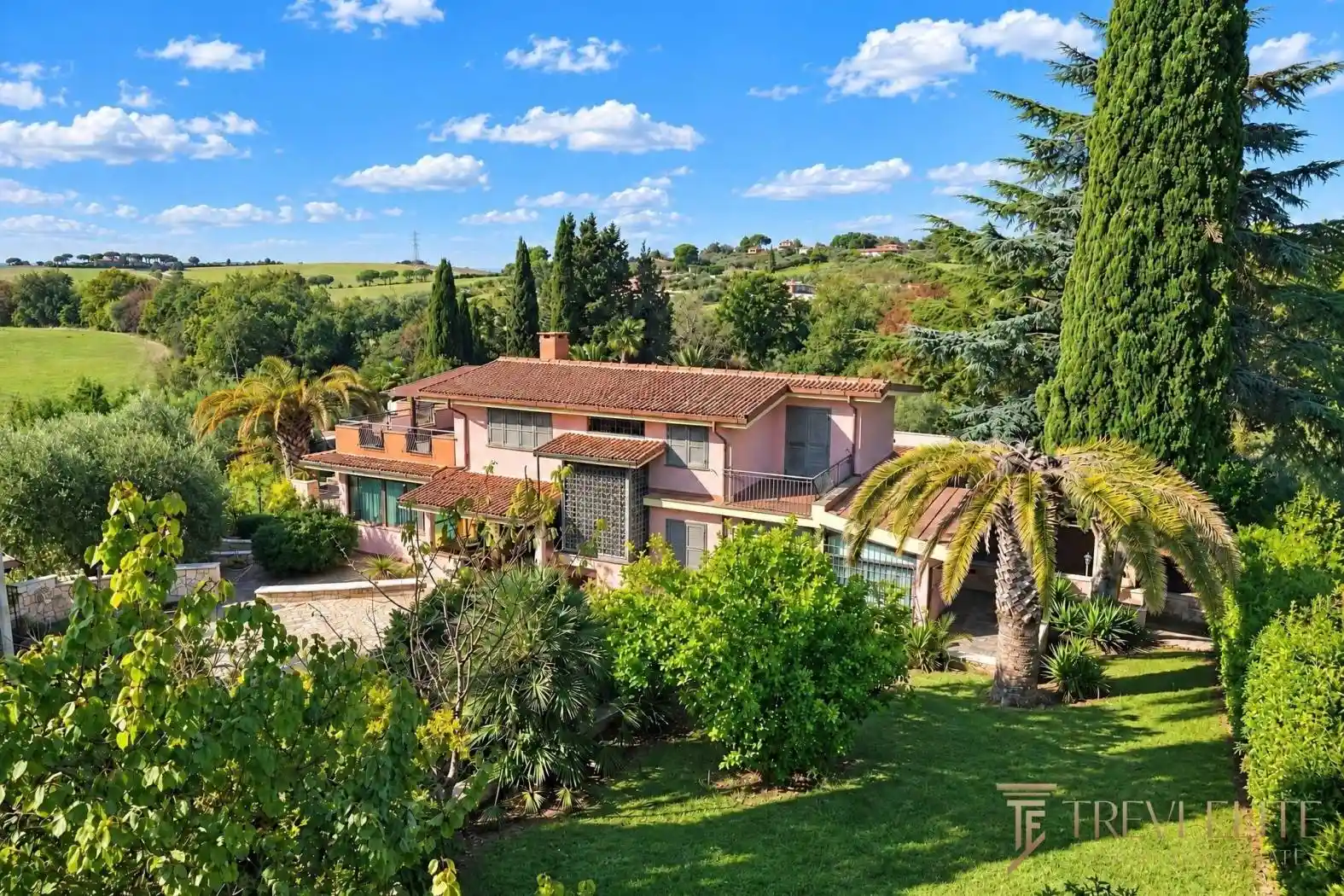Villa in vendita a Fonte Nuova