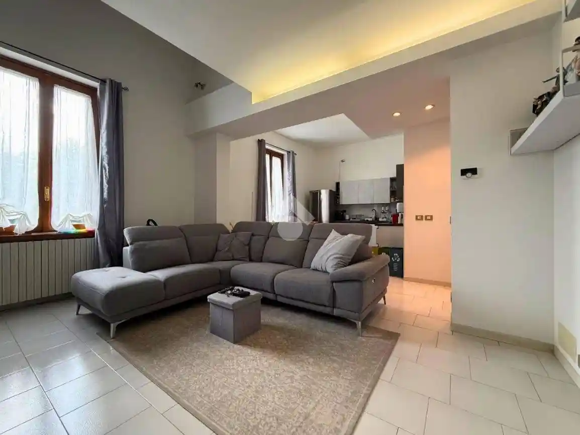 Villa bifamiliare via Monte Grappa 10, Sabbio, Guzzanica, Dalmine - foto 2