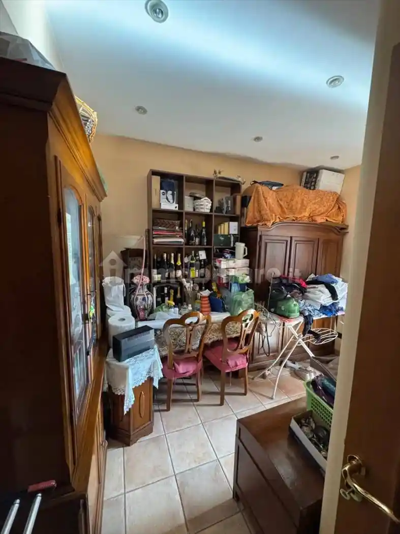 Trilocale buono stato, terzo piano, Cittanova - foto 3