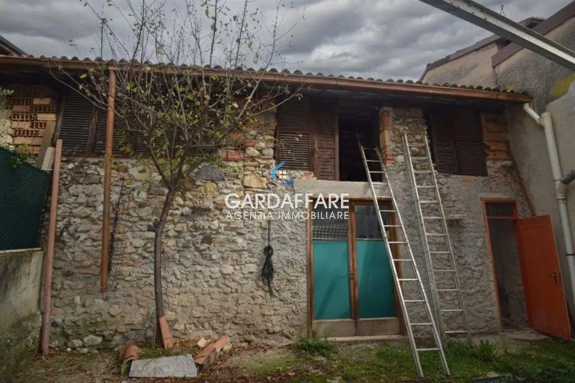 Rustico - Casale in vendita a Manerba del Garda