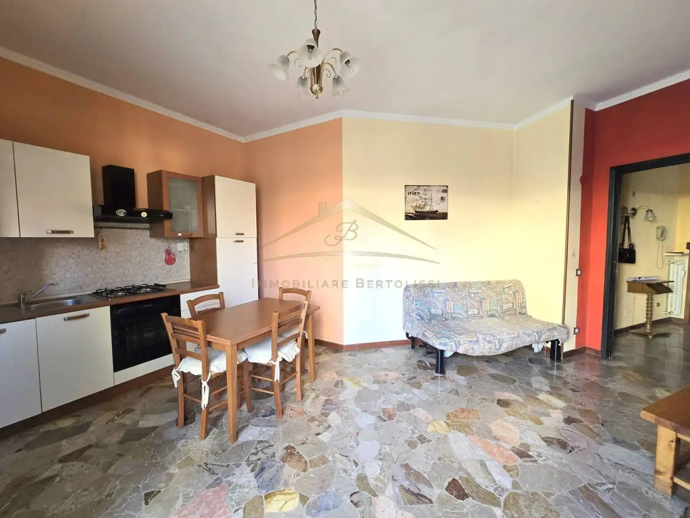 Bilocale via Roma 3, Centro, Borgosesia - foto 5