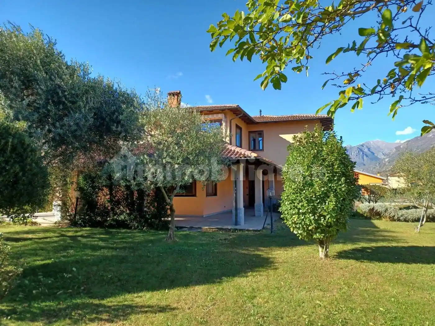 Villa bifamiliare, ottimo stato, 304 m², Centro, Borgofranco d'Ivrea - foto 2