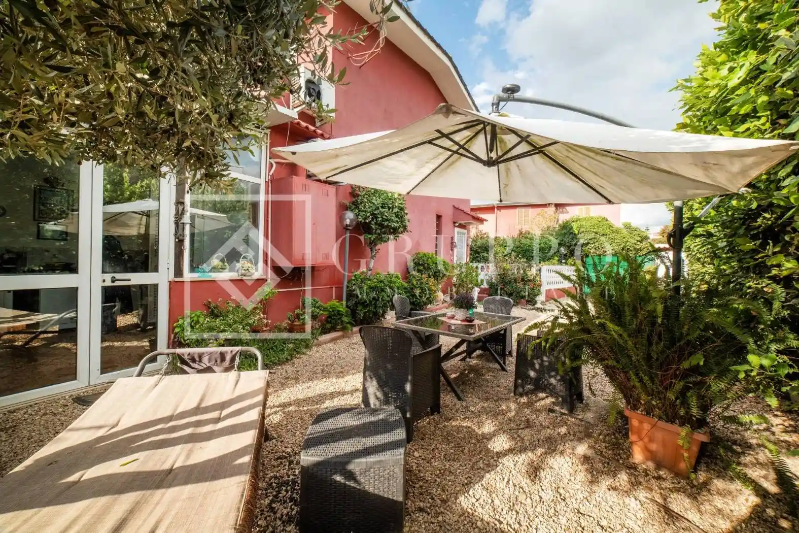 Villa in vendita a Pomezia