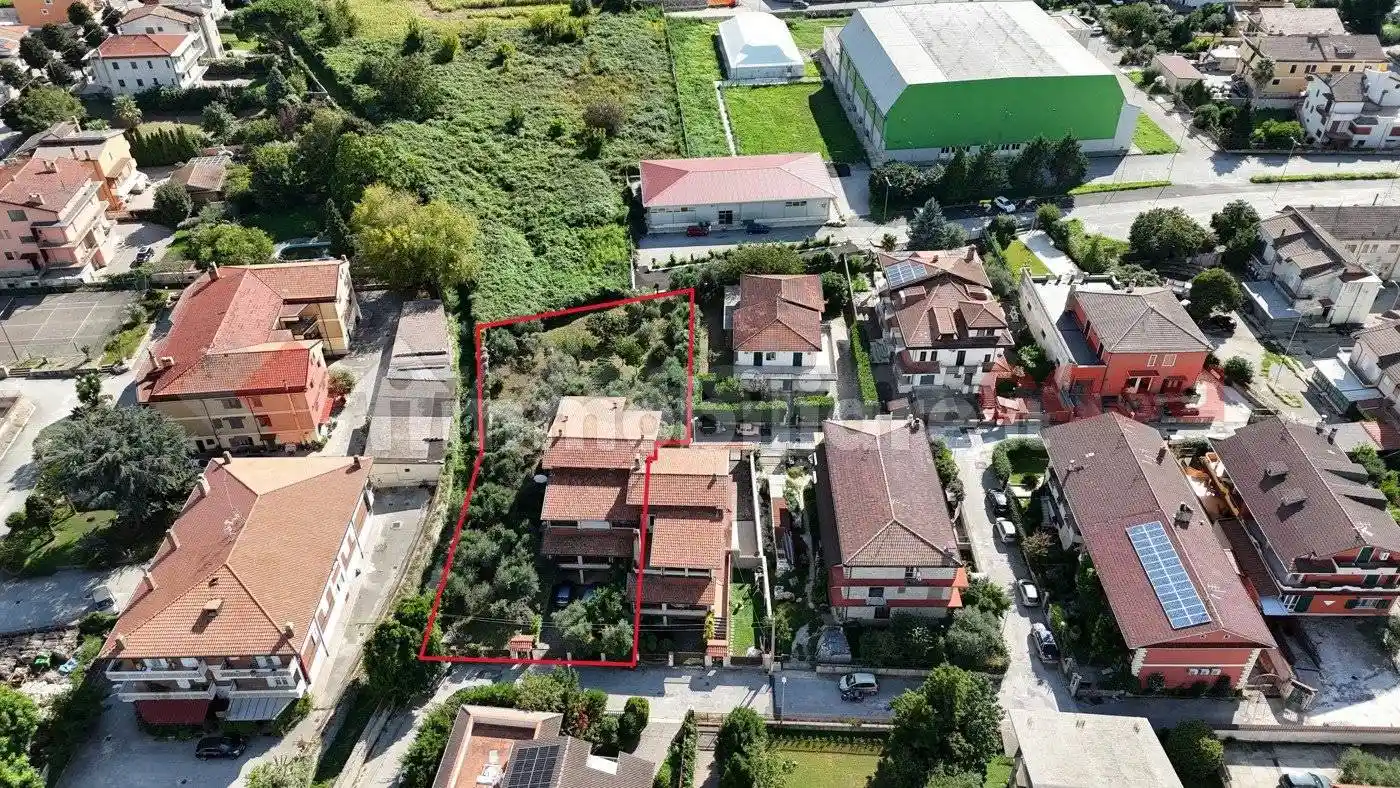 Villa plurifamiliare via Macello , 1, Trescine, Cervinara - foto 3