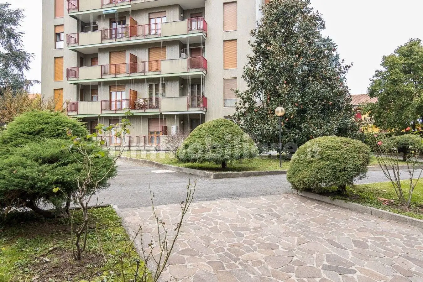 Appartamento in vendita a Monza