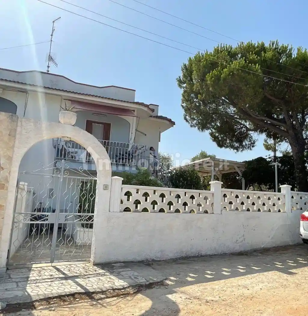 Villa in vendita a Mola di Bari