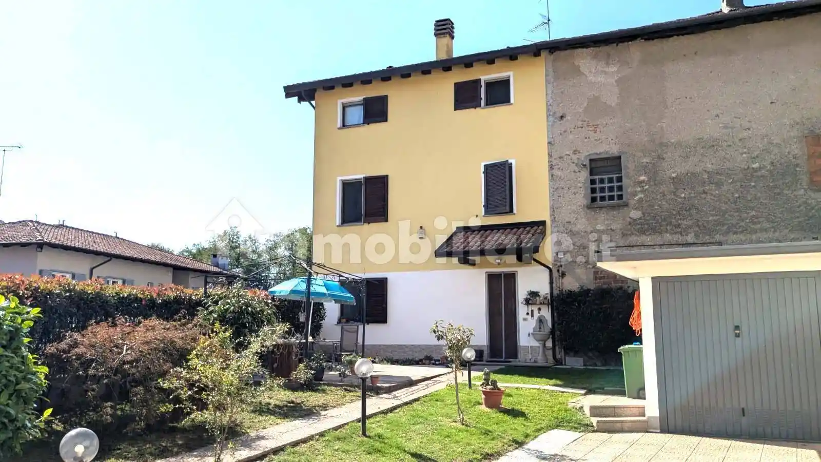 Casa indipendente in vendita a Invorio