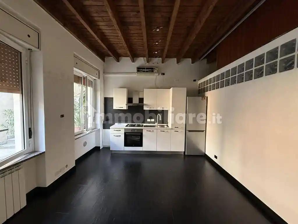 Bilocale via Sirtori 6, San Biagio, Monza - foto 2