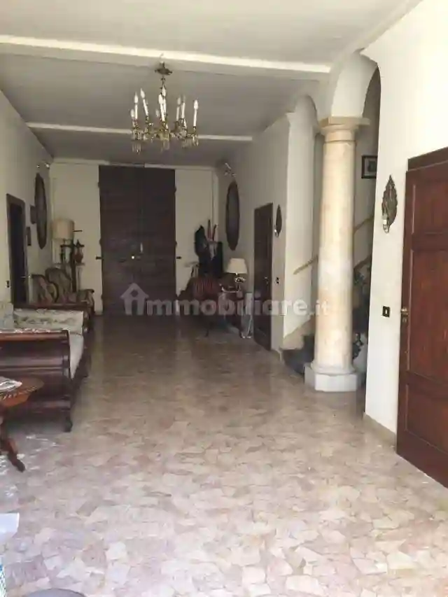 Palazzo - Edificio - foto 2