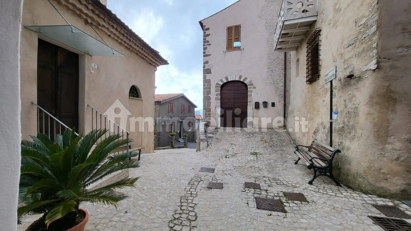 Appartamento in vendita a Rocca Massima