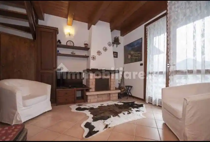 Appartamento in vendita a Gandellino