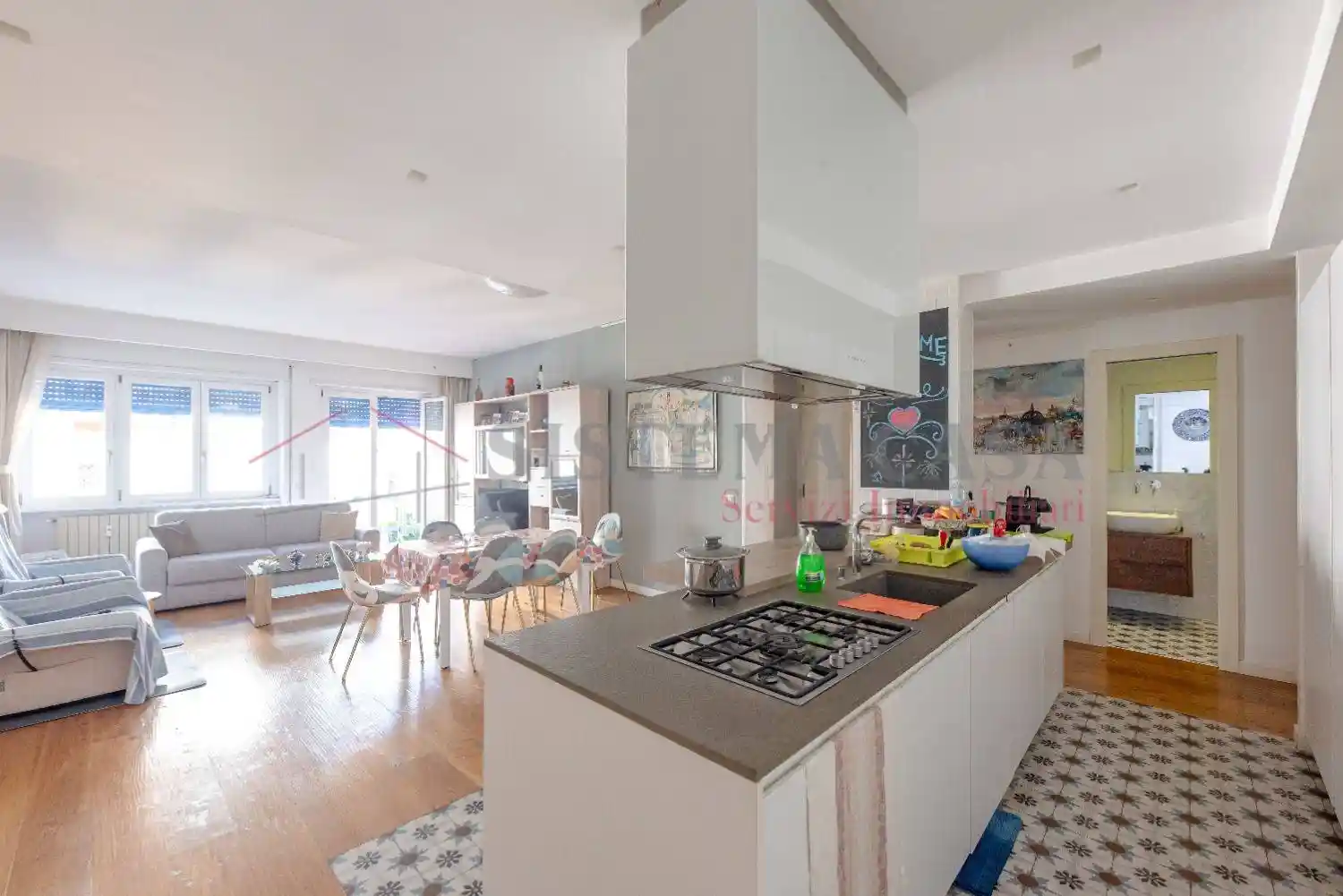 Appartamento in vendita a Roma