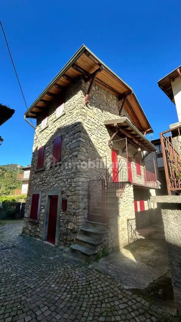 Casa indipendente in vendita a Casazza