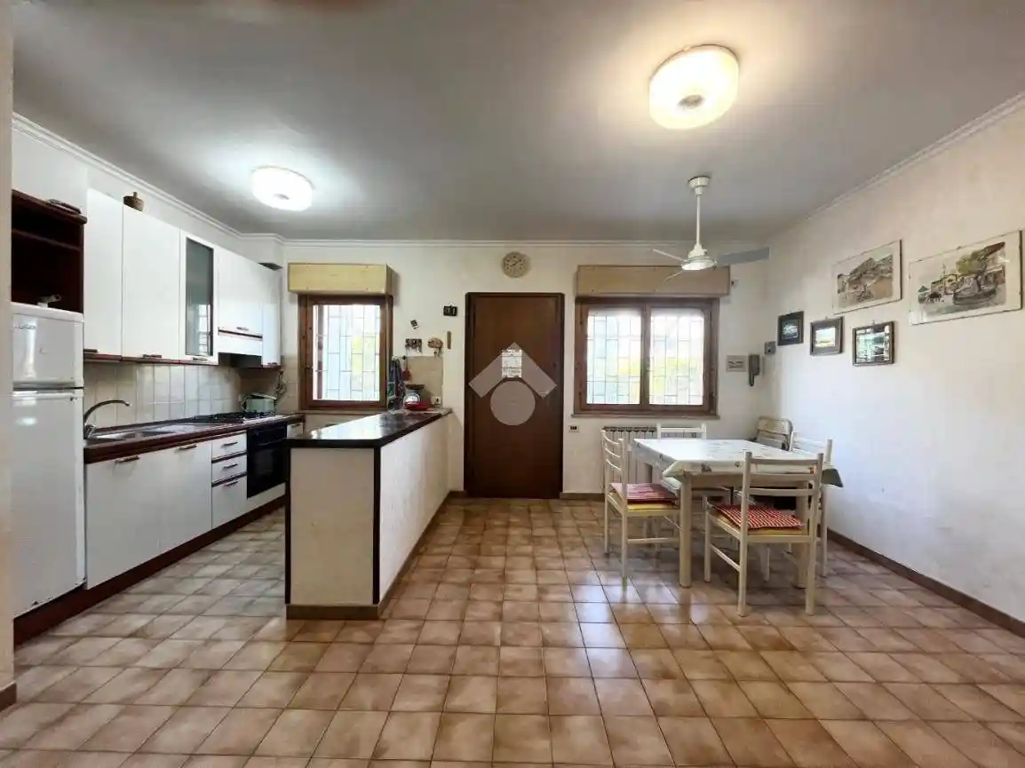 Villetta a schiera in vendita a Nettuno