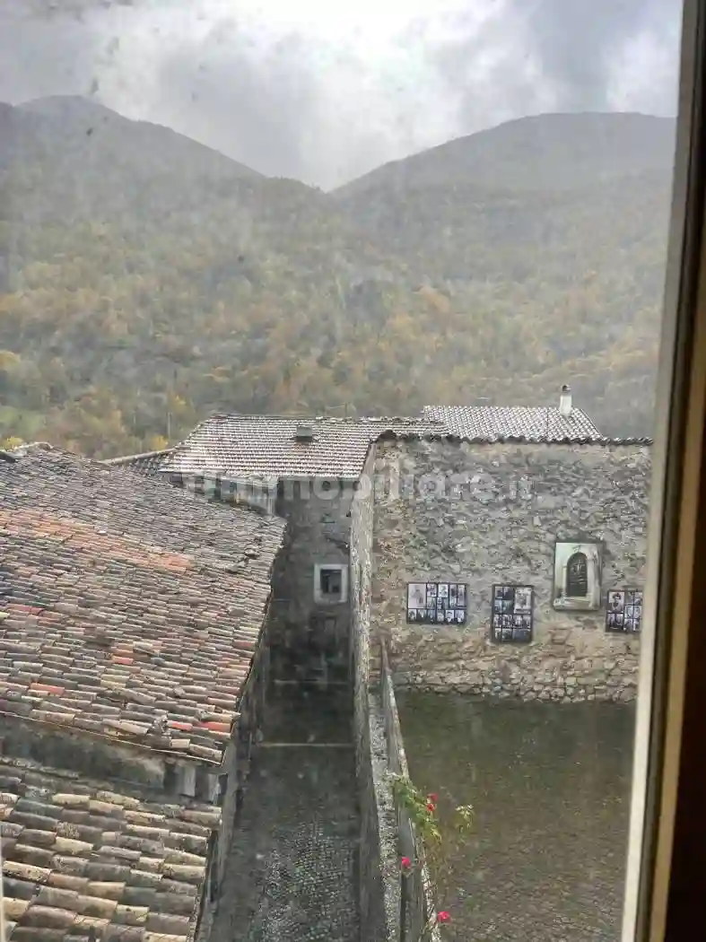 Bilocale via Ortoleone, Centro, Castellafiume - foto 4