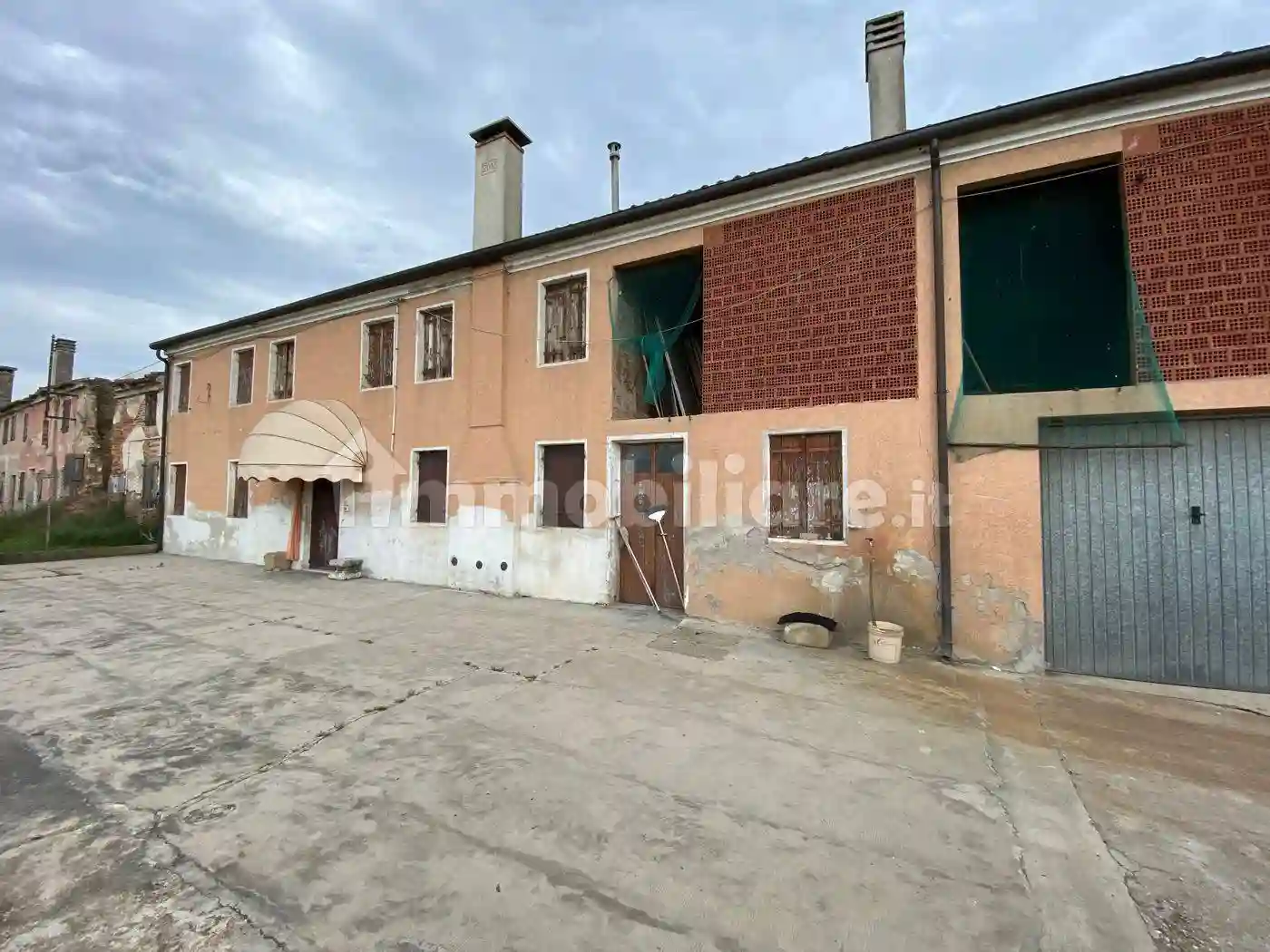 Palazzo - Edificio - foto 2