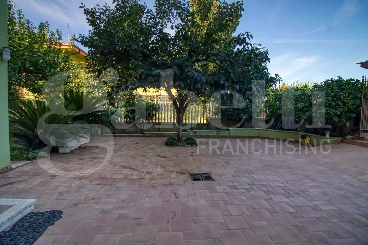 Villa plurifamiliare via Monte Cervino, 58, Colleverde, Guidonia Montecelio - foto 3