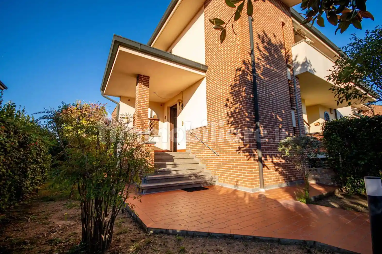 Appartamento in vendita a Cecina