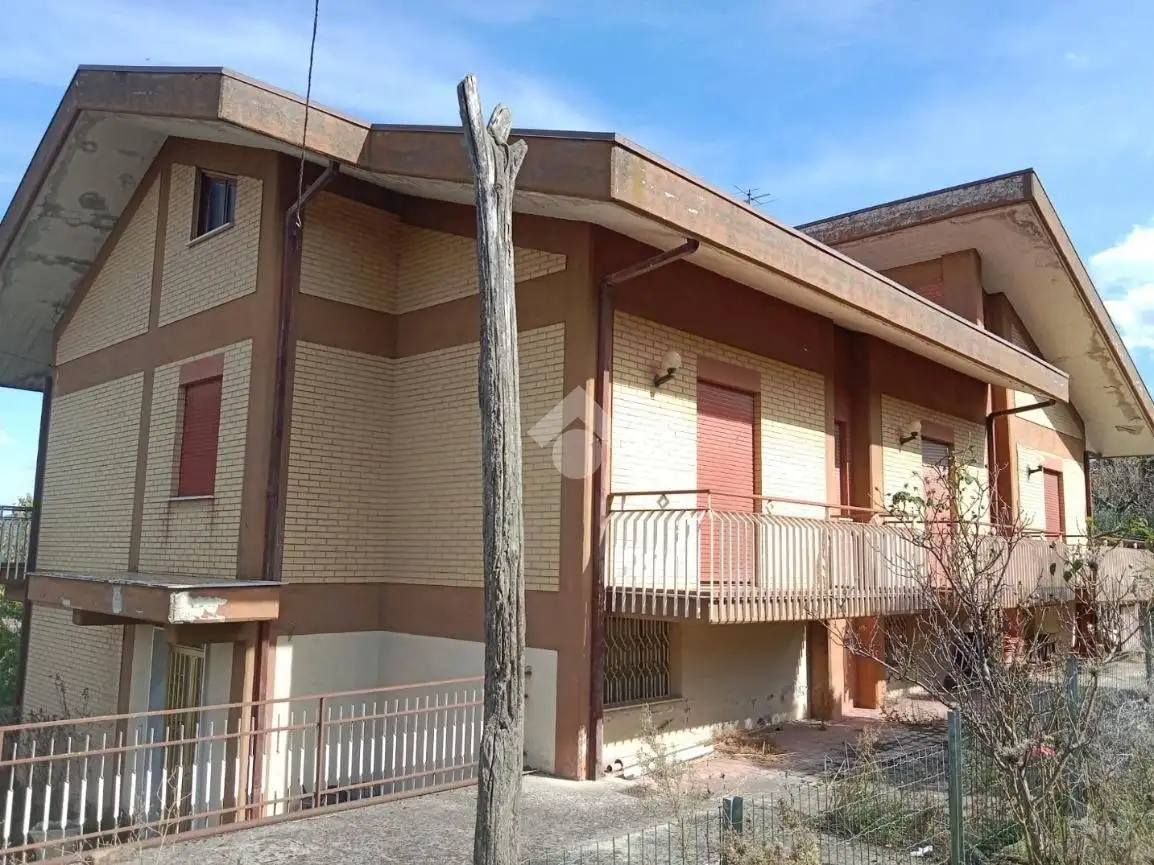 Villa unifamiliare via Contrada Novesoldi, Atripalda - foto 2