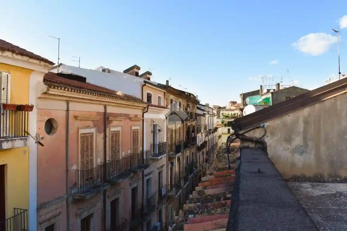 Bilocale via G. Valitutti 45, Centro, Paola - foto 3