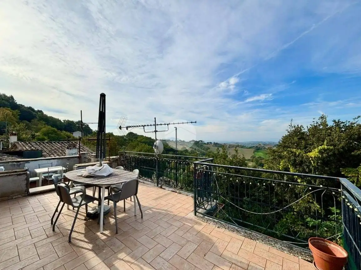 Casa indipendente in vendita a Calvi dell'Umbria