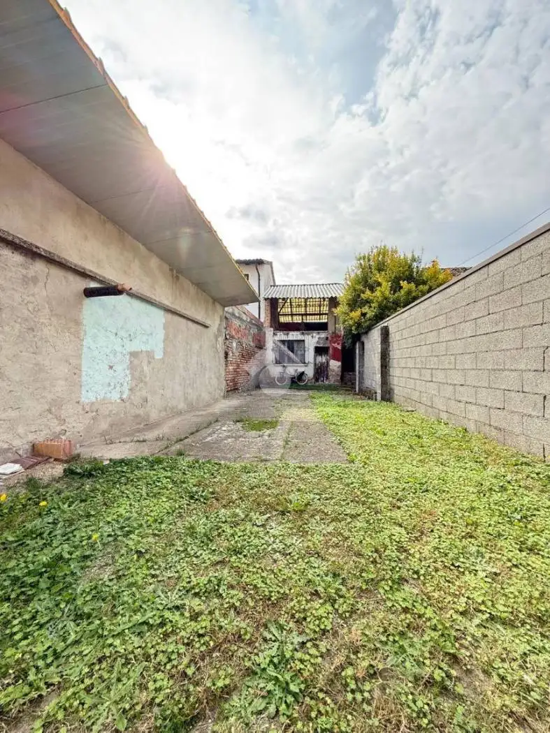 Terratetto unifamiliare via solferino 132, Centro, Castelleone - foto 5