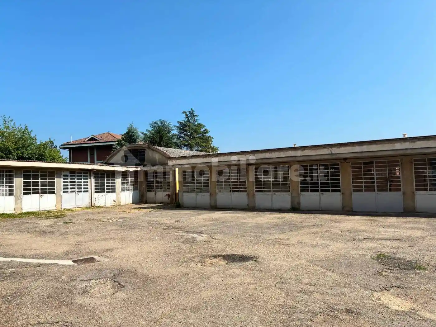 Palazzo - Edificio in vendita a Canelli