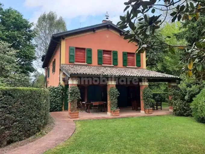 Villa in vendita a Budrio