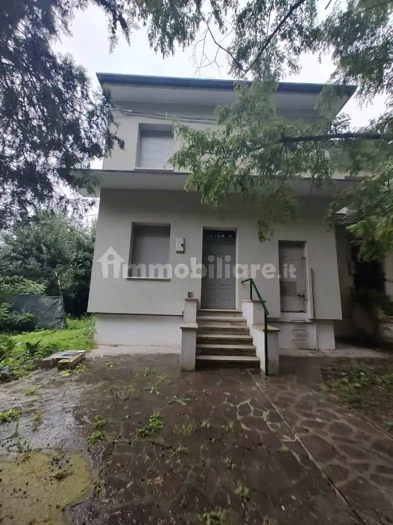 Villa in vendita a San Benedetto Po