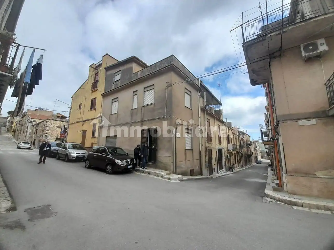 Appartamento in vendita a Campofiorito