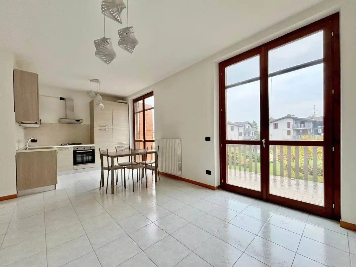 Trilocale buono stato, piano terra, Bagnolo San Vito - foto 3