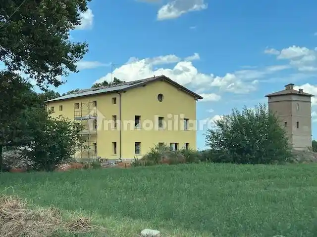 Appartamento in vendita a Modena