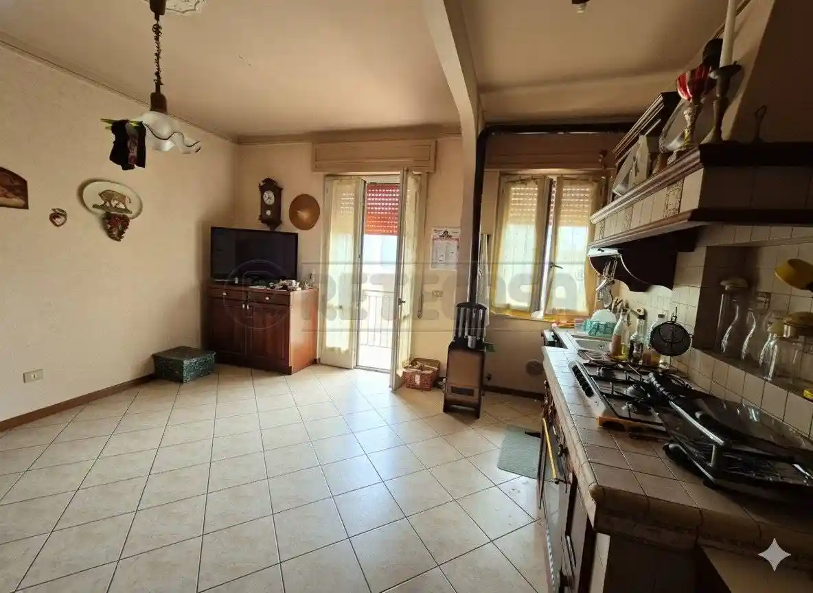 Trilocale via Bergamo, Centro, Castelverde - foto 4