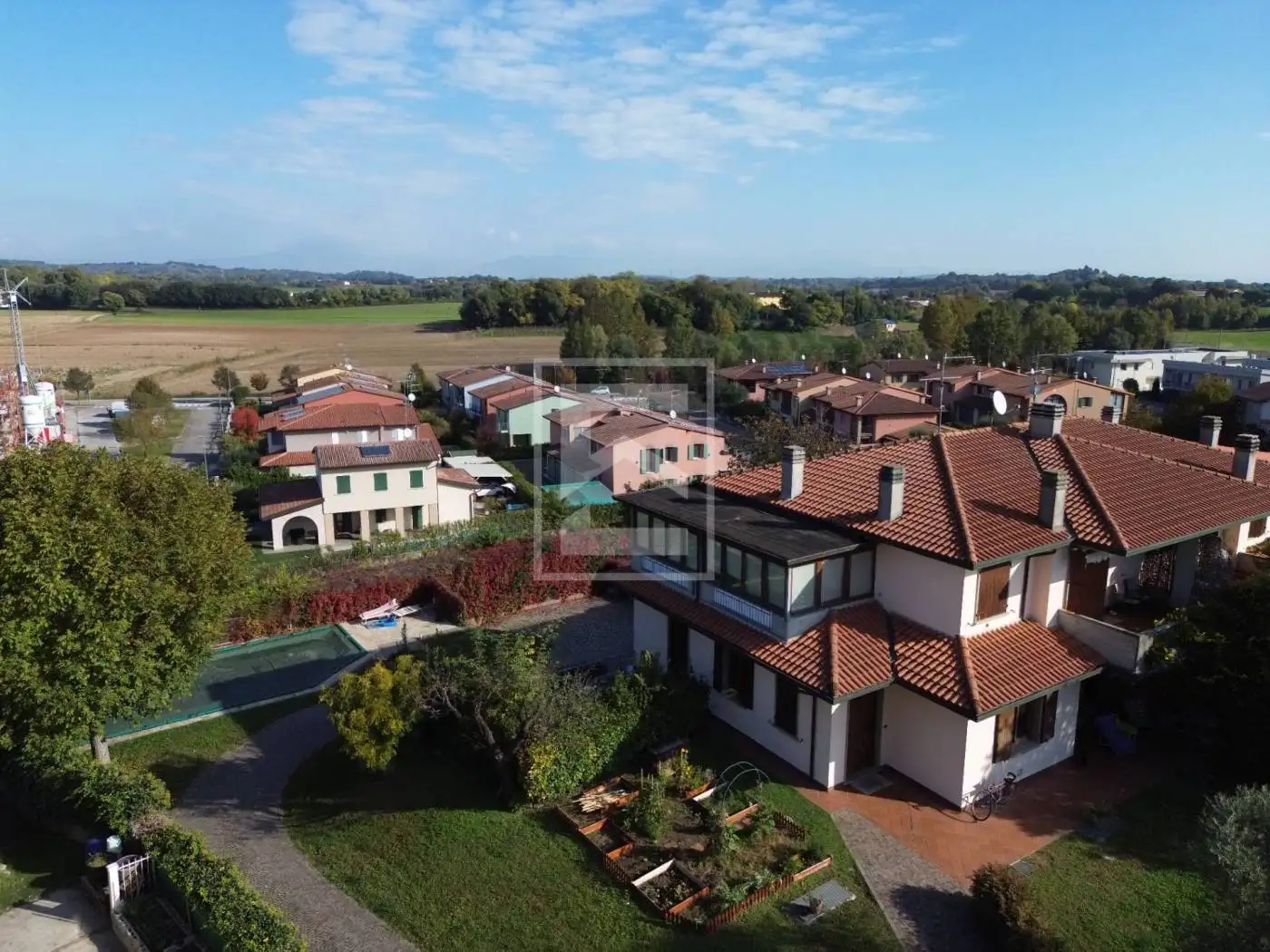 Villa in vendita a Volta Mantovana