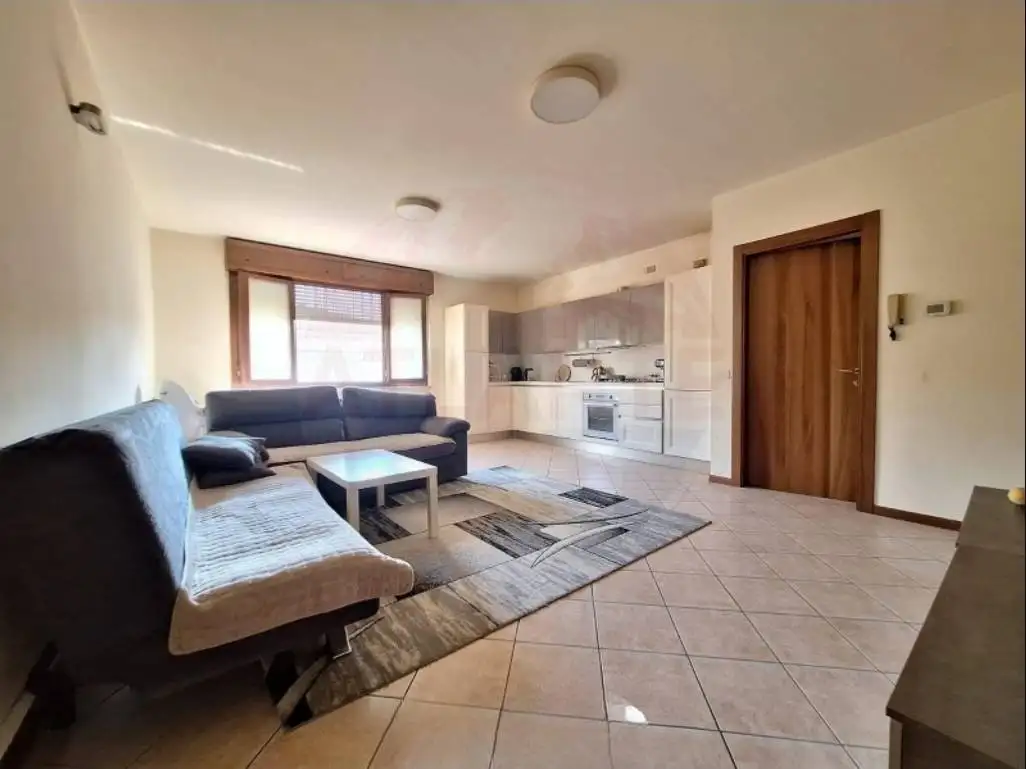 Bilocale via Fratelli Cervi 34, Centro, Castrezzato - foto 4