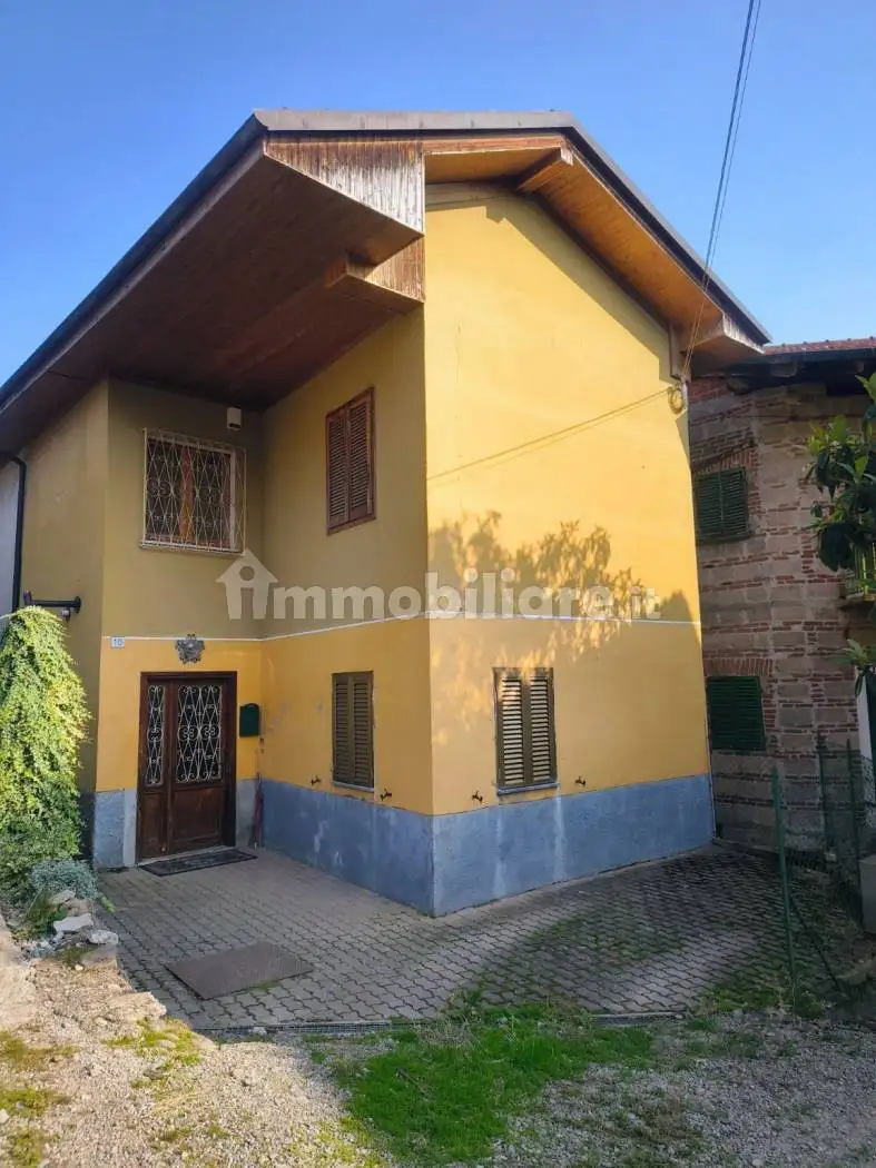Casa indipendente in vendita a Grignasco