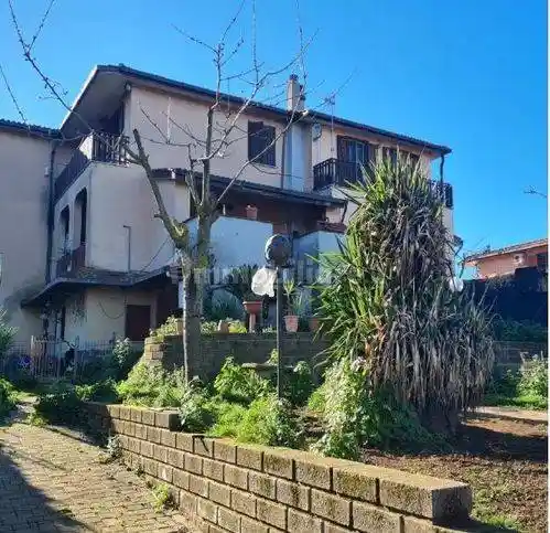 Casa indipendente in vendita a Ardea