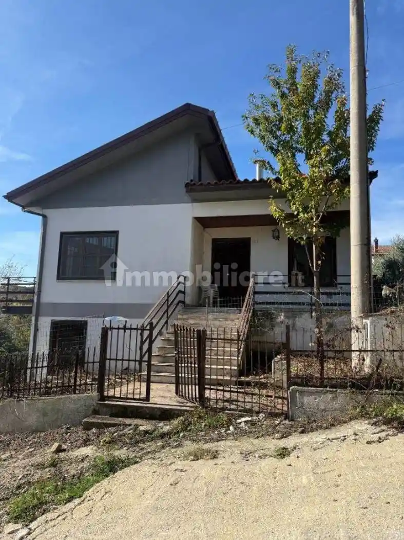 Villa in vendita a Montemiletto