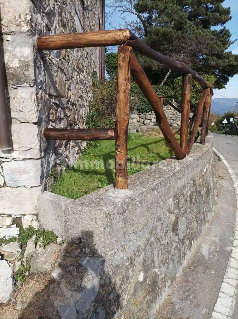 Terratetto unifamiliare 60 m², da ristrutturare, Centro, Castelnuovo di Garfagnana - foto 4