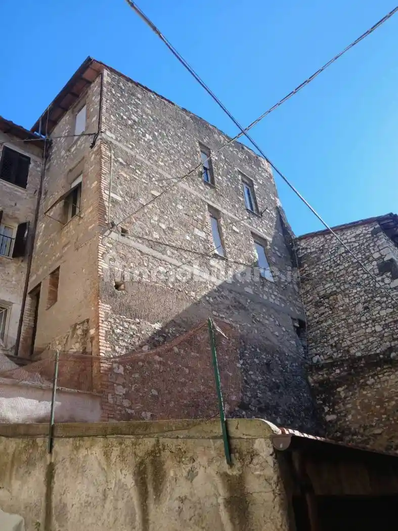 Appartamento in vendita a Terni