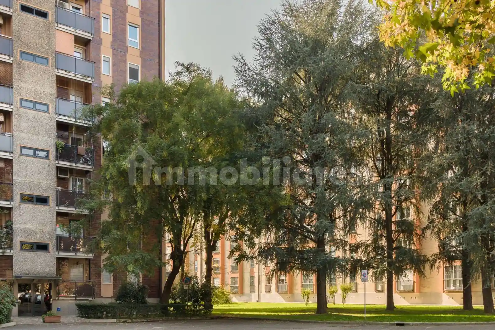 Quadrilocale via Francesco Cilea 34, Gallaratese, Milano - foto 3