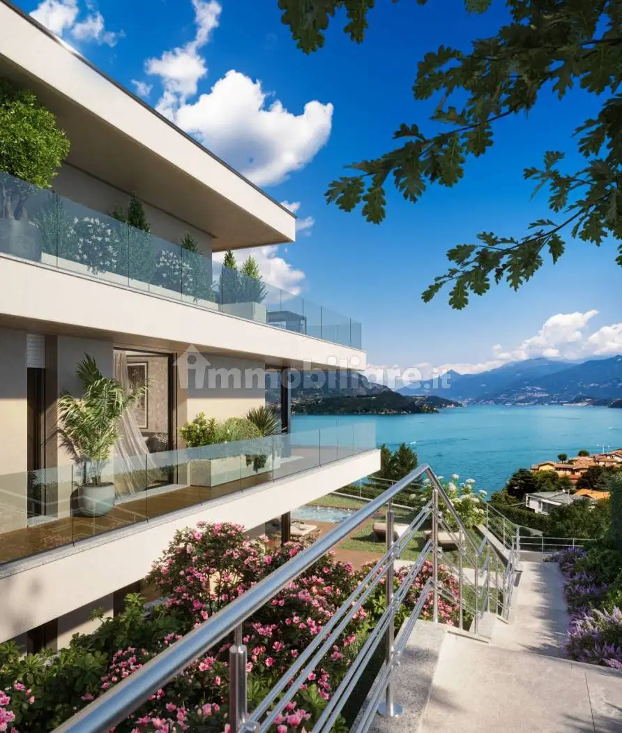 Appartamento in vendita a Lezzeno