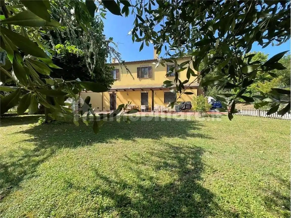 Terratetto unifamiliare via Massa, Centro, Offagna - foto 3