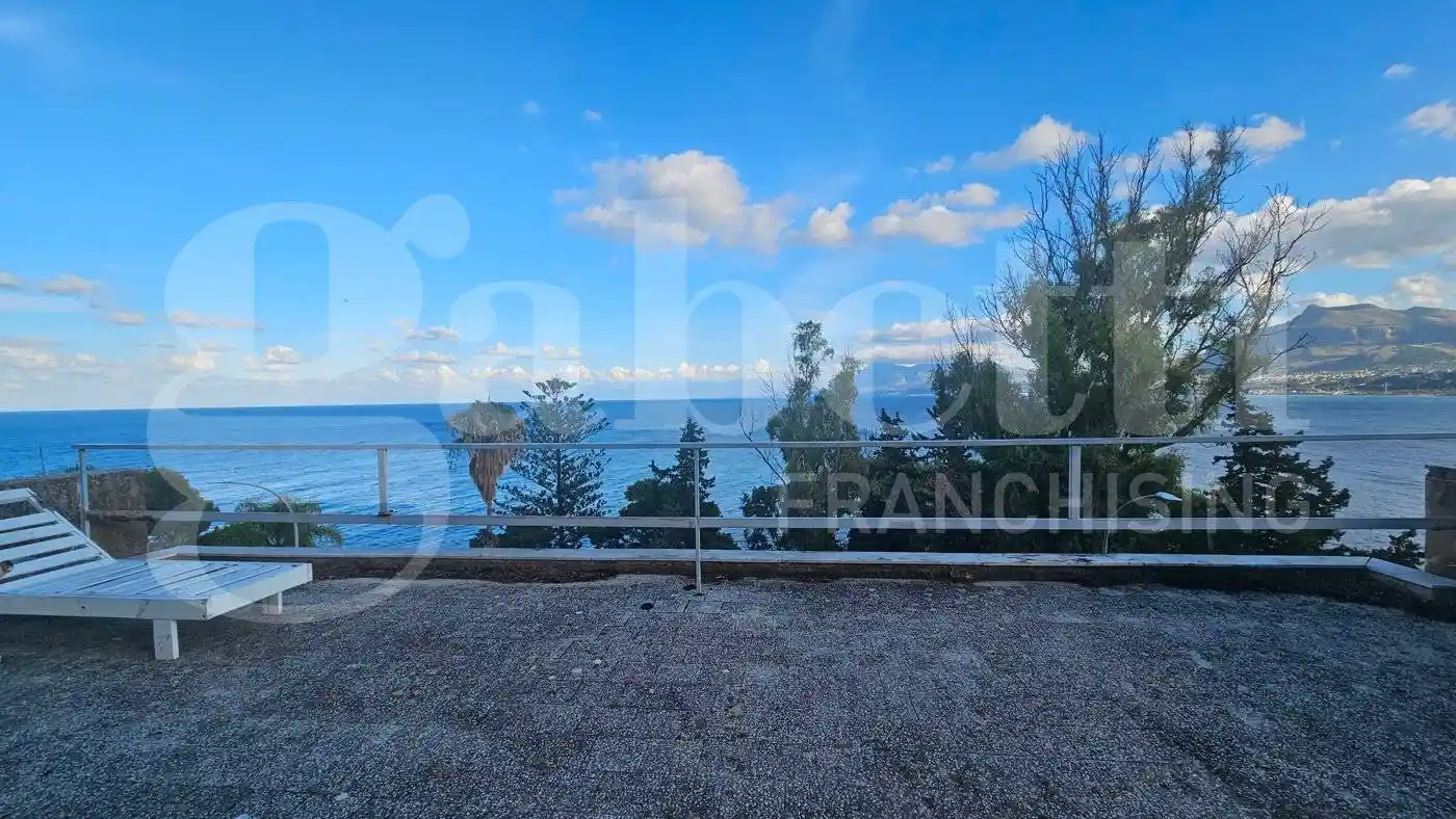 Appartamento in vendita a Santa Flavia