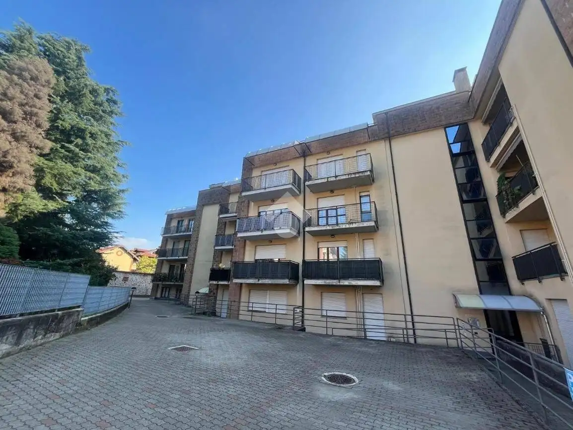Appartamento in vendita a Varese